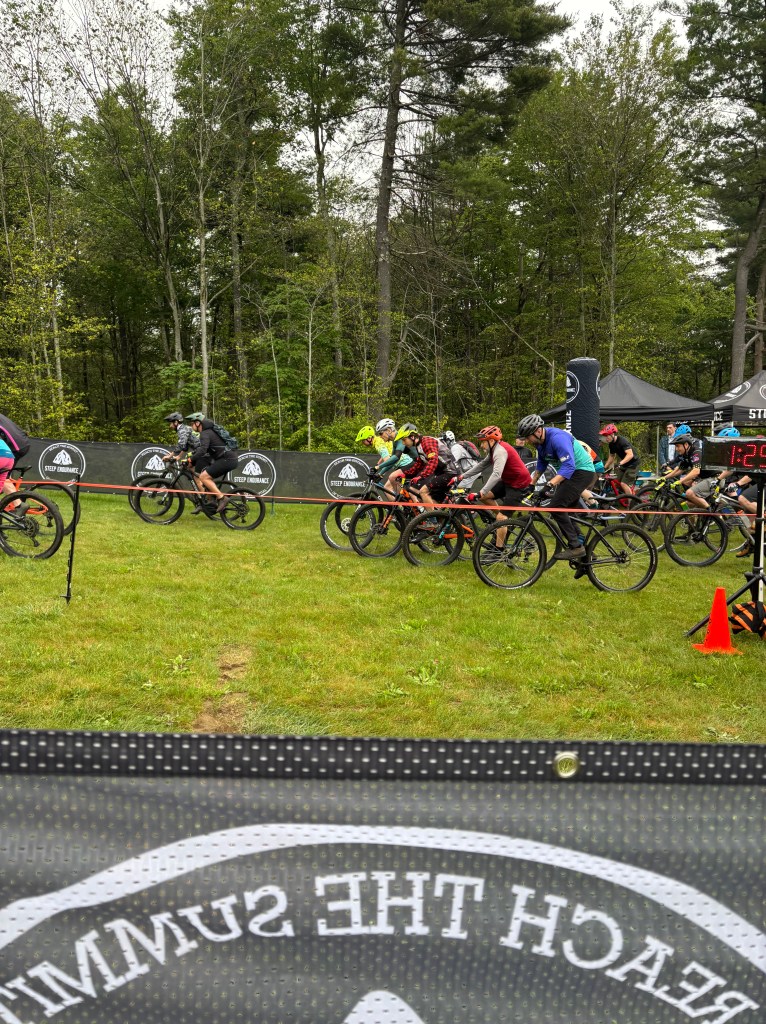 The Cat 3 Adult riders’ start. 2 laps, for a total of 10 Miles